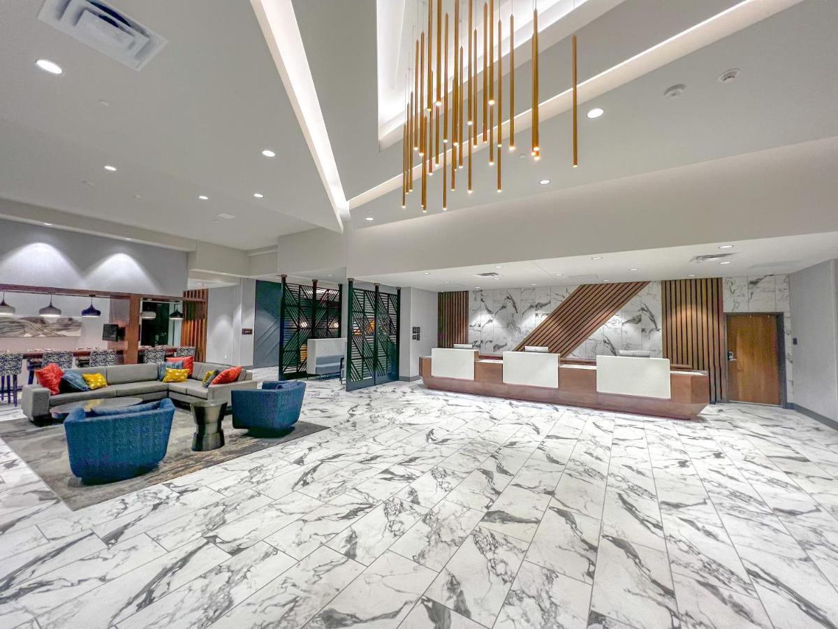 Crowne Plaza - Kearney By Ihg Hotel Exterior photo